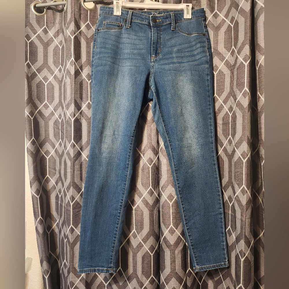 Universal Thread Blue Skinny Jeans